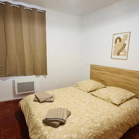 La Coloc' L 3 Avec Salle De Bain & Tv * Καστρ